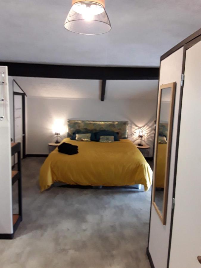 La chambre d'à côté Doulezon Exterior foto