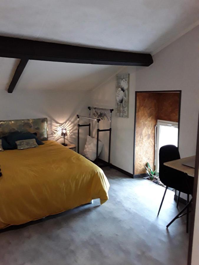 La chambre d'à côté Doulezon Exterior foto